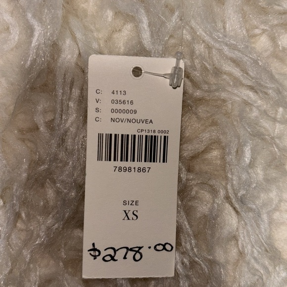 Anthropologie Sleeveless Floral Embroidered Beaded Faux Fur Vest - Picture 3 of 8